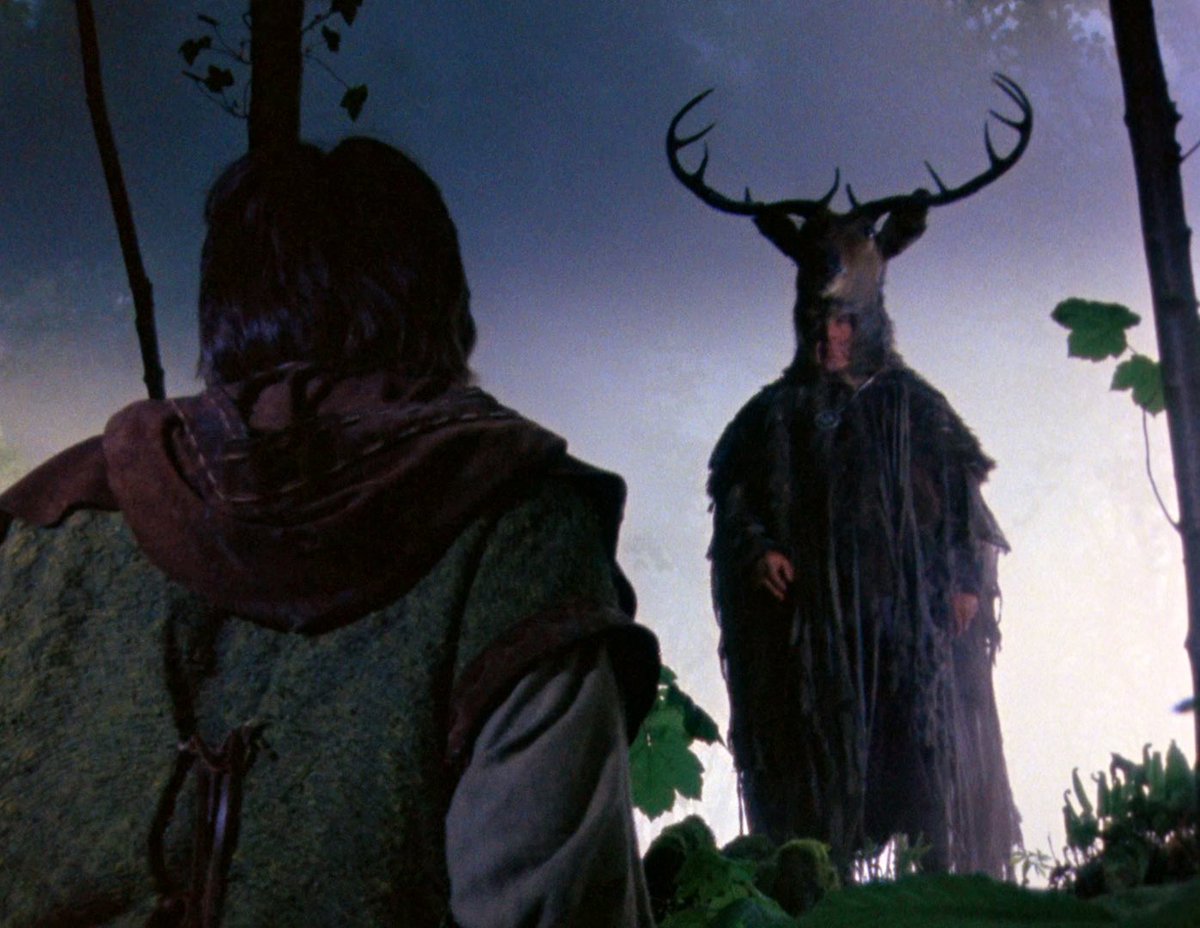 12:25pm TODAY on @ITV4

From 1984, s1 Ep 2 of the #HTV #RobinHood series📺 #RobinOfSherwood” - “Robin Hood and the Sorcerer - Part Two ” directed by #IanSharp & written by #RichardCarpenter

🌟#MichaelPraed #NickolasGrace #RayWinstone   #RobertAddie #AnthonyValentine #MarkRyan