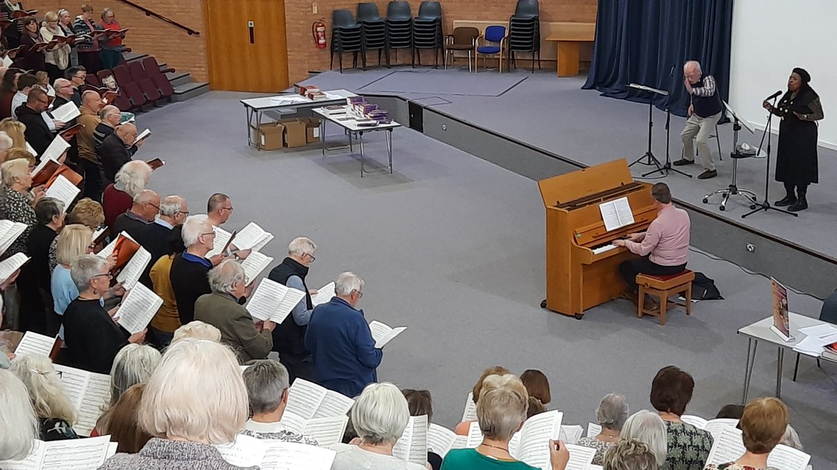 What a great sing we had with @johnmrutter on Saturday in Tamworth! Over 200 singers came together for a day of great music led by John, with soprano Melanie Marshall & accompanist Neil Taylor. Thanks all!