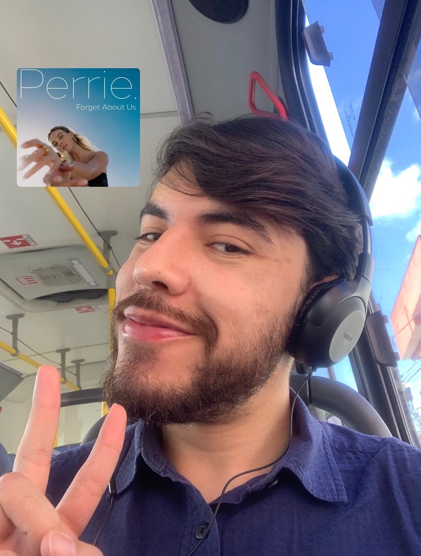 Thi_mixerr's tweet photo. Not even bothering going to work today because Pezโs first single IS OUT NOW ๐ฎโ๐จ
#StreamForgetAboutUs @PerrieHQ https://t.co/N0nYL4Px39
