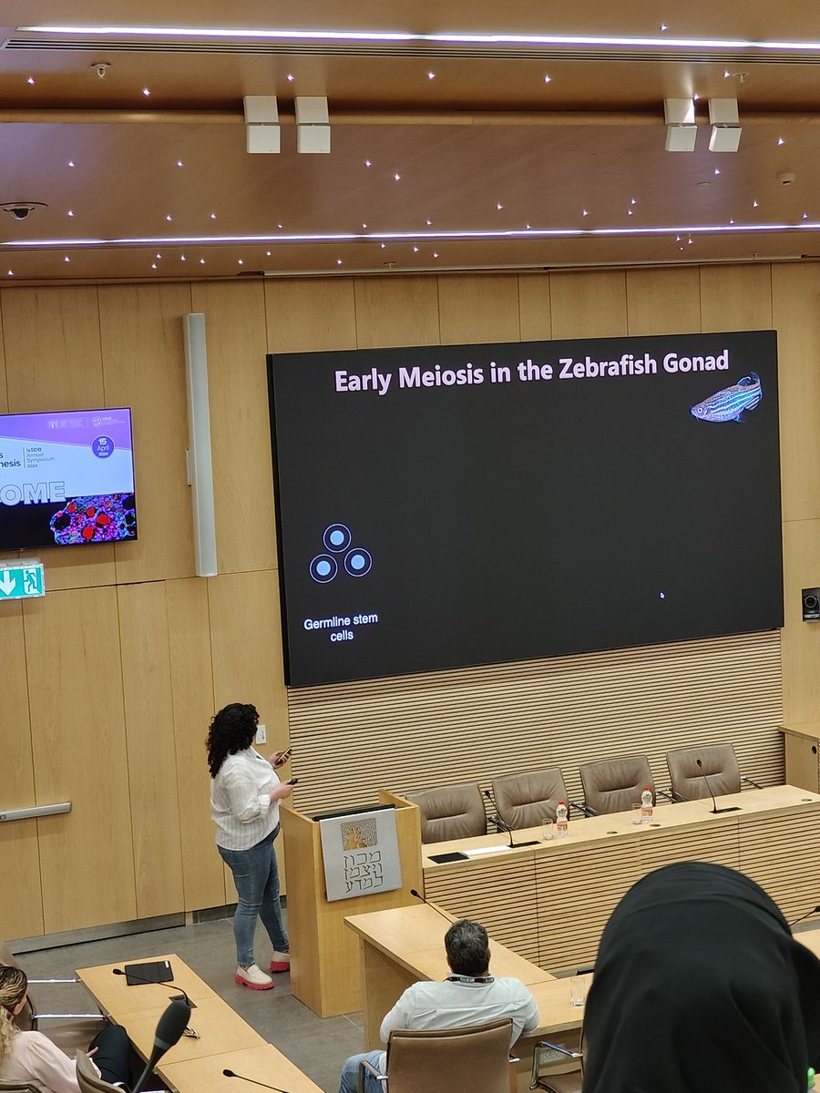 Nefalibata_'s tweet photo. Amazing work from @YanivElkouby lab about the role of balbiani bodies and its role in MTOC during oocytes development.
#israel #devbiology #IsSDB https://t.co/94C8yXoBJX