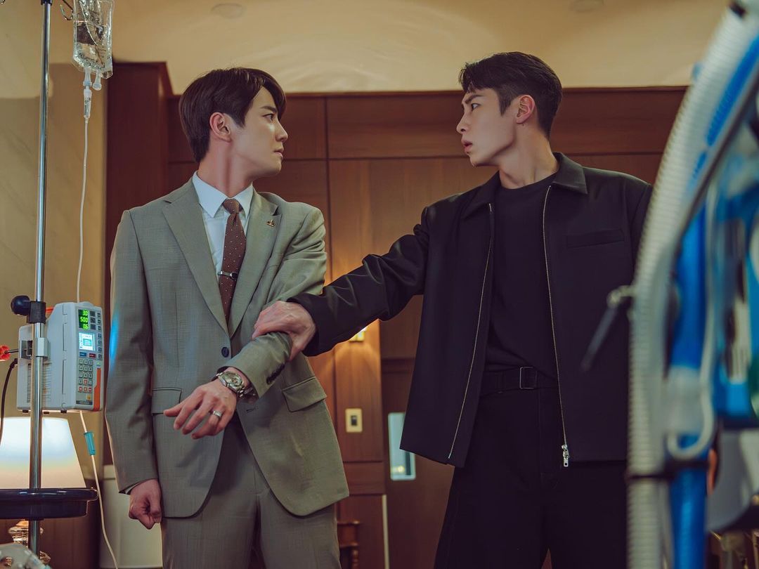 meenseon's tweet photo. Lee Jun Young &amp; Lee Jae Wook🌟🌟 #ImpossibleHeir #LeeJunYoung #LeeJaeWook https://t.co/i0Kzf26b7s
