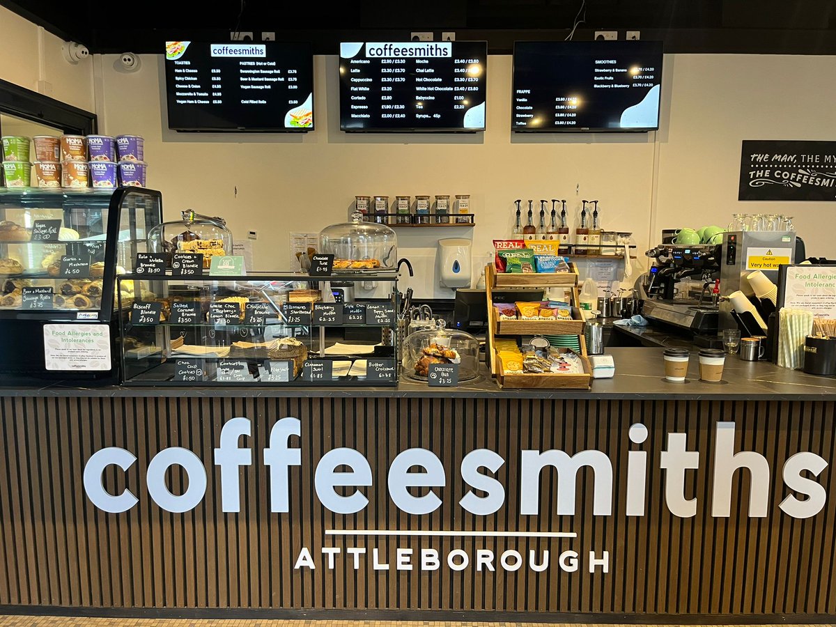 imprint_signs's tweet image. 3D acrylic lettering gives a warm new welcome to coffee lovers at Coffeesmiths. Have your signage flushed to the wall or raised with brackets!

#3DLettering #BusinessSignage #SignageService #BespokeSigns #Norfolk