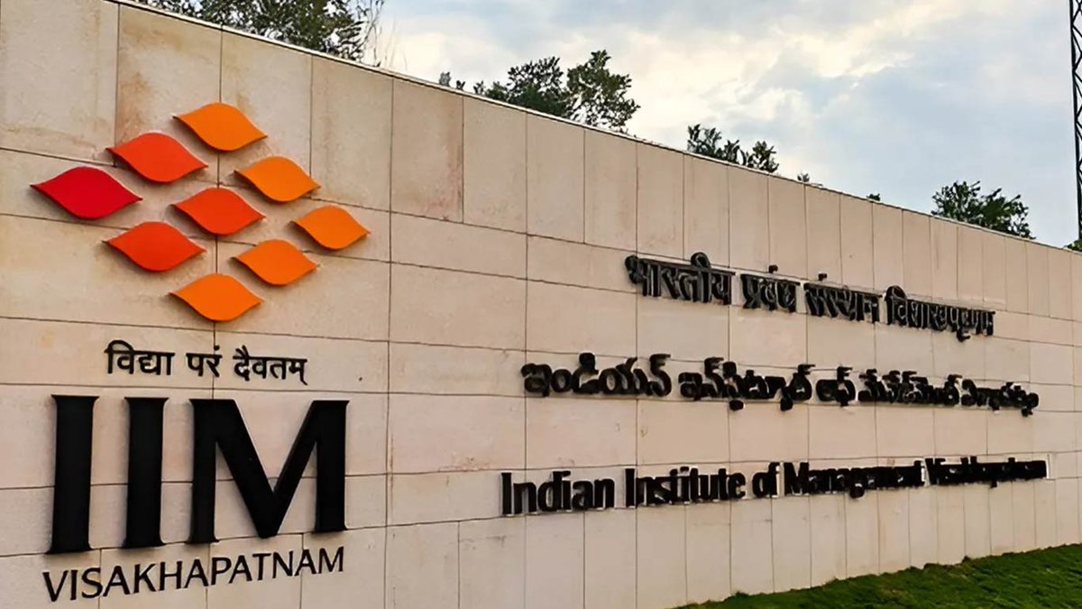 IIM #Visakhapatnam Awarded With Atal Incubation Centre By #NITIAayog.