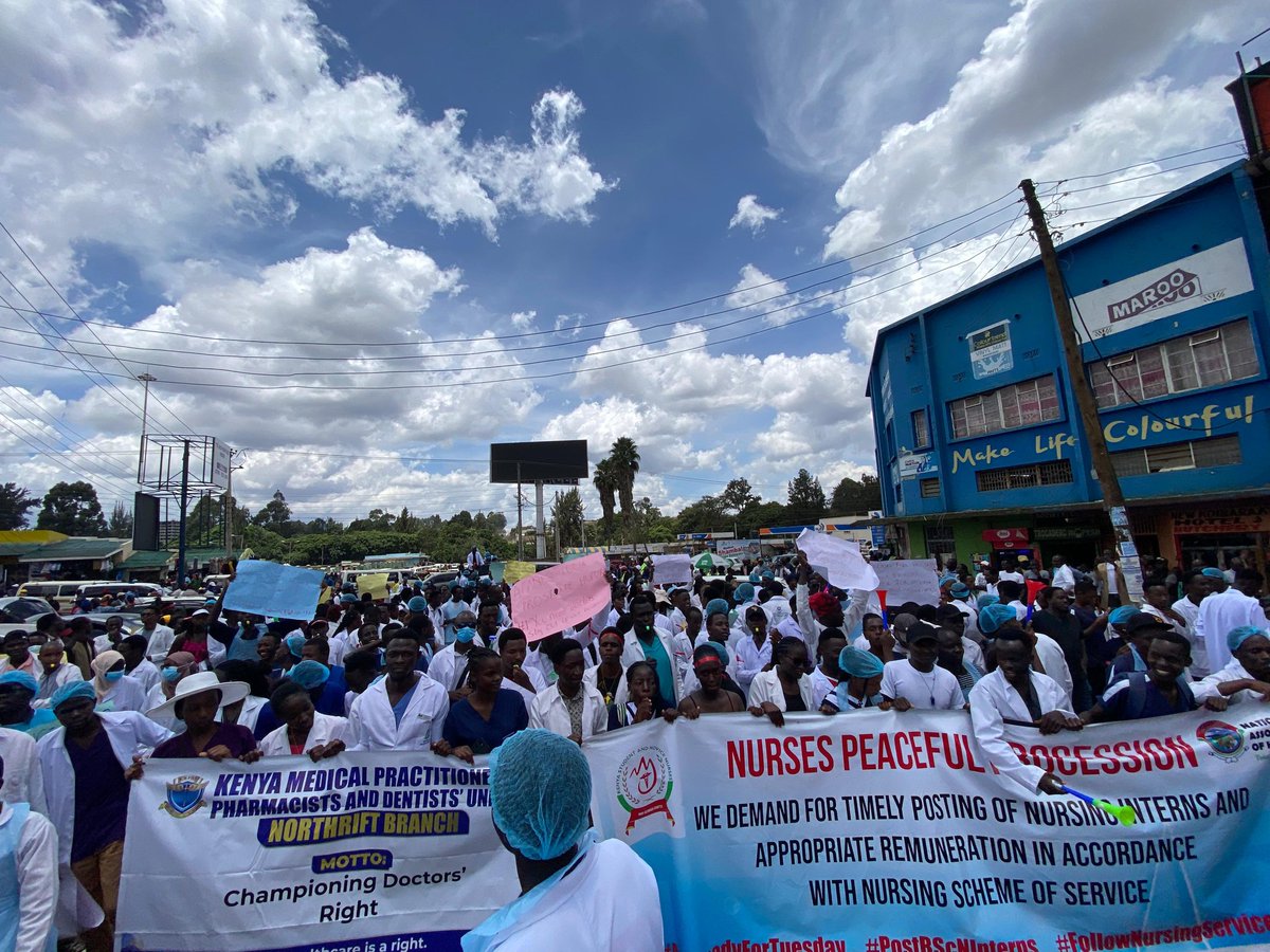 Rights! Rights! Rights! @RichardOnyonka_ @MOH_Kenya @Nakhumicha_S @WilliamsRuto #AyamReadyForTuesday #PostBScNInterns #FollowNursingServiceScheme #NursesMarchKE #nurses
