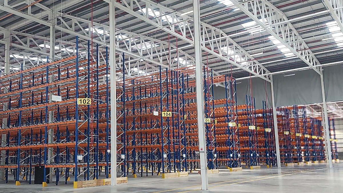 Our bread and butter is large warehouse and hangar facilities... that said, we have a 'no job too big or too small' approach to all our clients.

#AFSprinklers #SprinklerProtection #FireProtection #SprinklerSystems #FireSprinklers #WarehouseSprinklers #RackingSprinklers