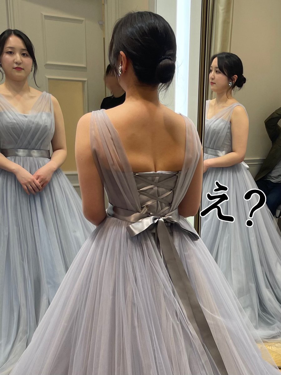 wakikodayo's tweet photo. 初めてドレスの試着行ってきたんだけど、二の腕がそれはそれは逞しくて！！！！！！気合い入りました！！！！！！！！！あと背中の肉やばすぎて谷間みたいになってんのめっちゃ草。運動がんばるためにビフォーとして載せちゃう！！！！！ちなみに159cm 56kgなので今ほぼ標準体重くらいっす(骨スト) https://t.co/YBcBqT9Dt5