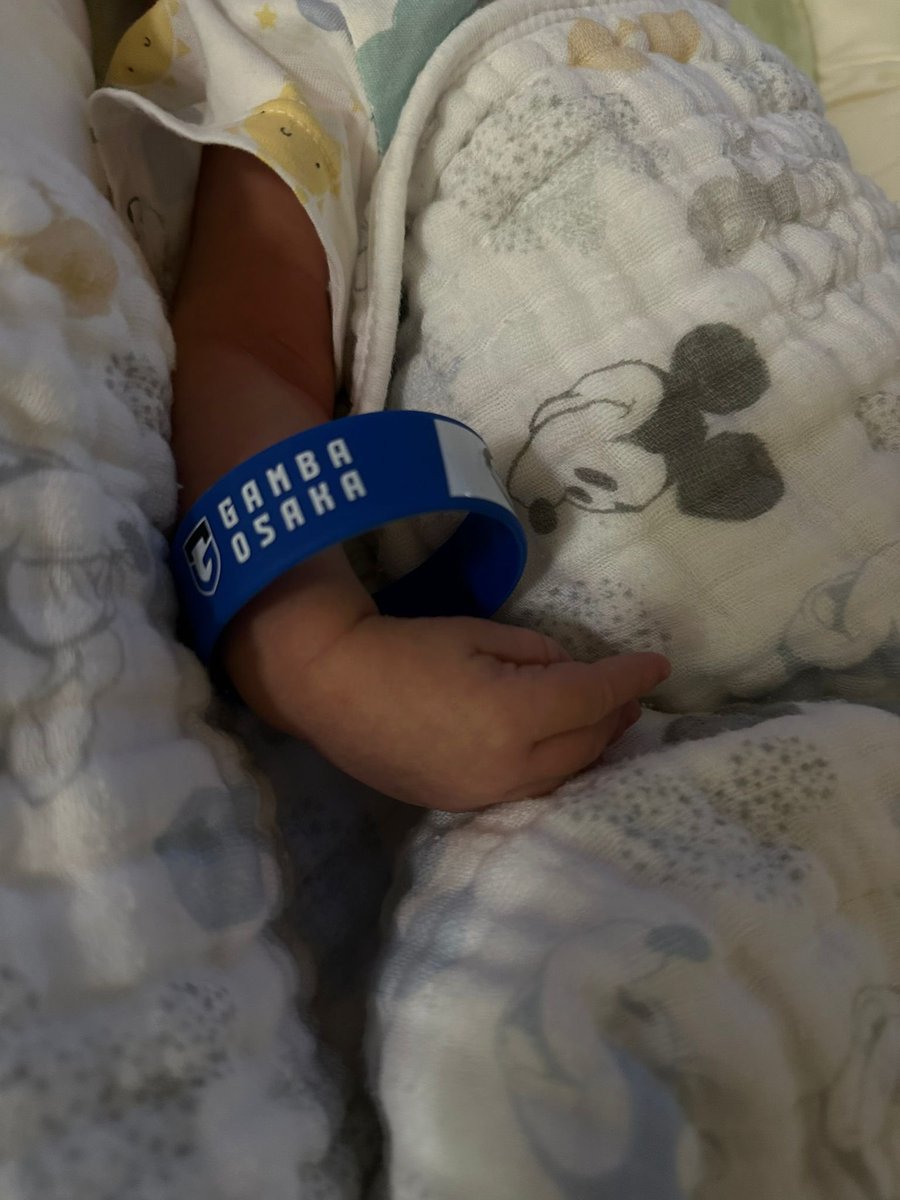 【ご報告】

ガンバファミリーが増えた。

2024年4月5日、我が家に第三子となる赤ちゃんが生まれました👶

母子ともに健康です。

一緒に日本での生活を楽しみにしています。