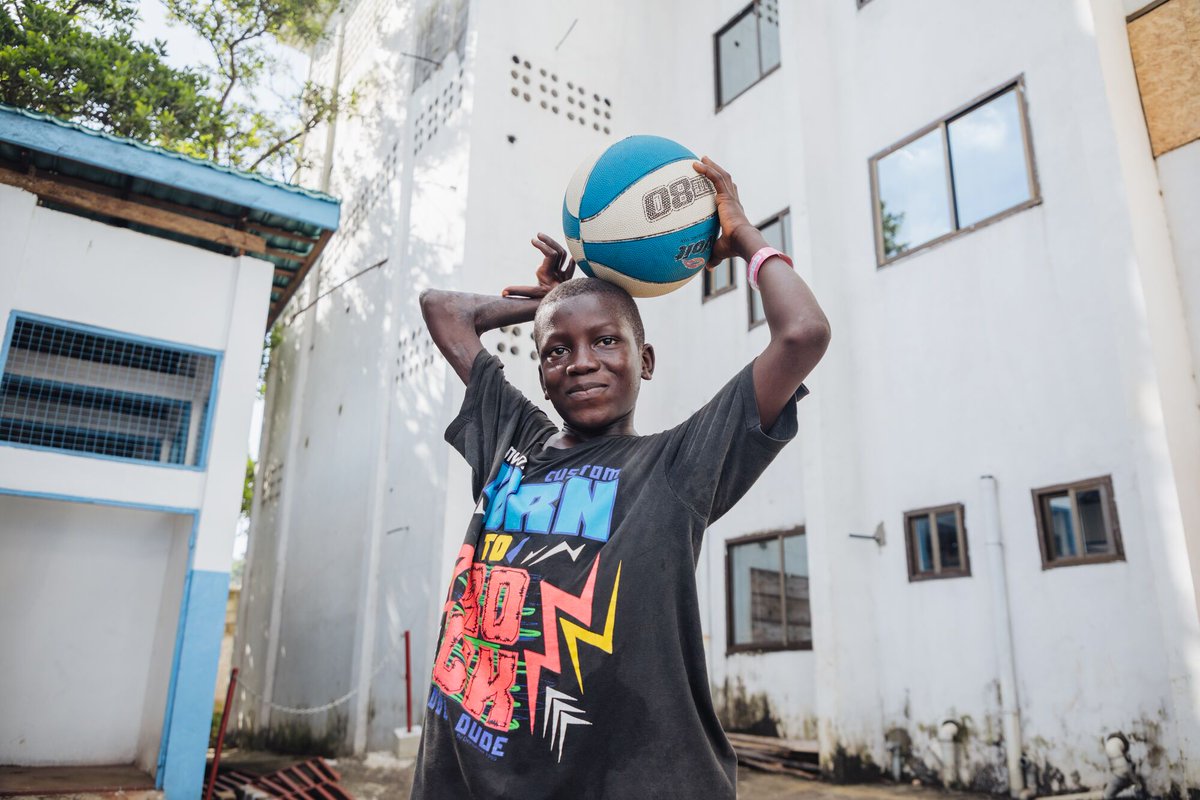 The trajectory of 12-year-old Yusif’s life took a turn at 5 years old when he suffered a snake bite on his right hand, leaving his hand and arm severely contracted. Stay tuned to hear more of Yusif’s incredible transformation story.

#MercyShips #GlobalMercy #HopeAndHealing