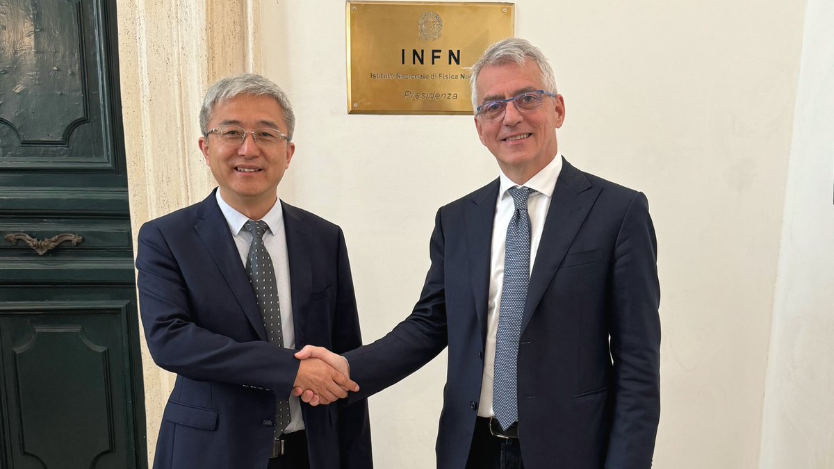 Guardare al futuro della collaborazione tra Italia e Cina in #fisicadelleparticelle, a partire dagli esperimenti JUNO e BESIII a quelli nei laboratori INFN: è stato questo il cuore del bilaterale tra l’@INFN_ e la Chinese Academy of Sciences, che si è tenuto oggi a Roma.