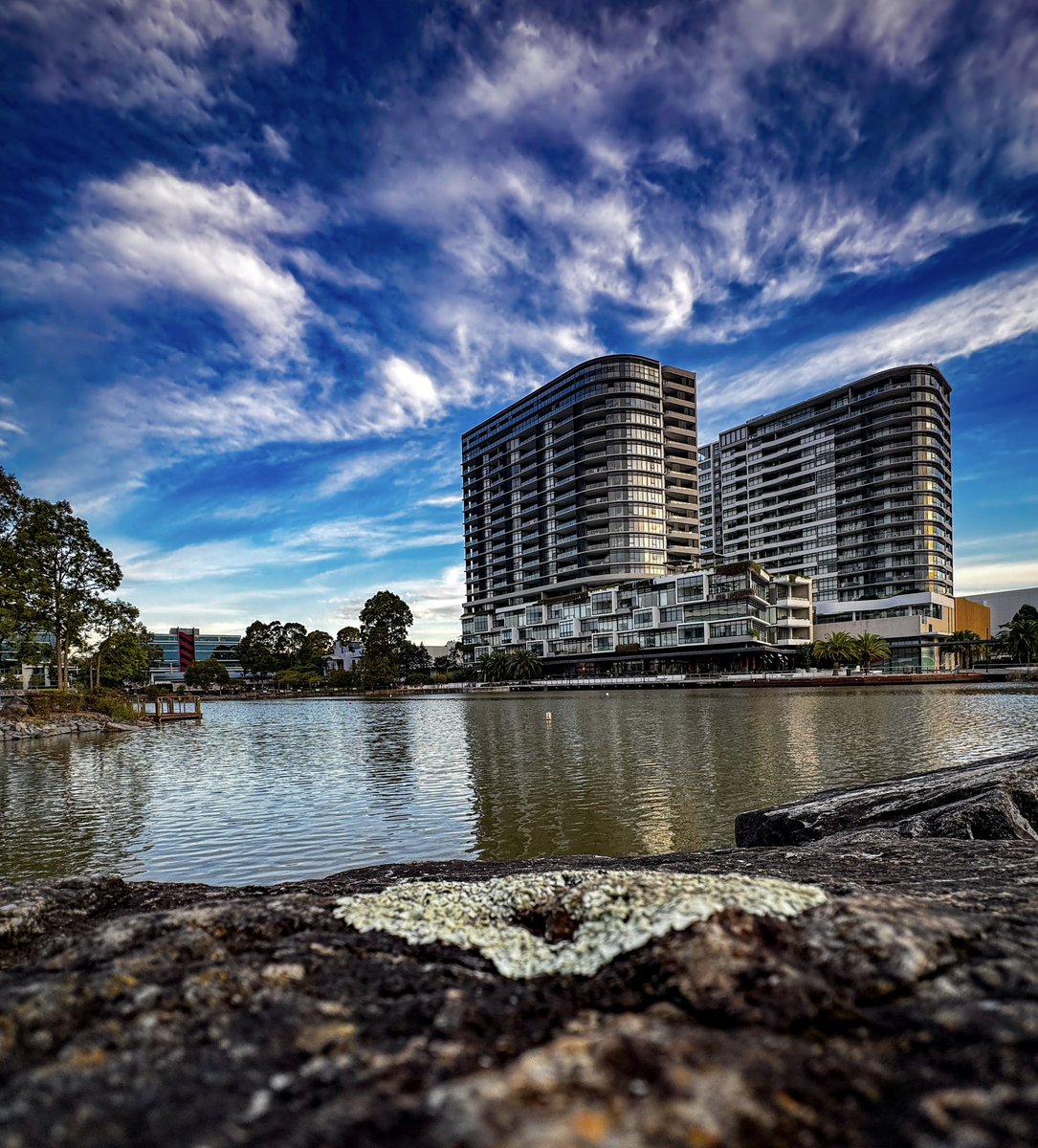YsoSersY's tweet image. Some people are like clouds when they disappear its a bright sunny day !! #RandomShot #NewWorkPlaceView