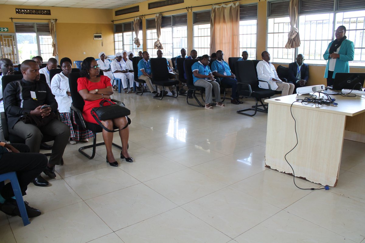 Excited to kick off the accreditation assessment at @Bushenge_hos today! A warm welcome to our surveyors and heartfelt thanks to the Vice Mayor in Charge of Social Affairs in @Nyamasheke for your invaluable support and presence at our opening meeting! #AccreditationAssessment