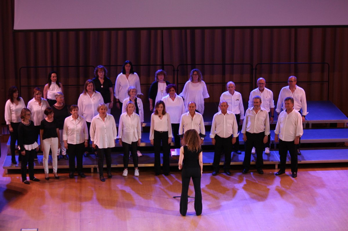 'LA MÚSICA DE LAS MARIPOSAS' en su VI edición suena a favor de MEDICUSMUNDI MUCHAS GRACIAS por vuestra asistencia y participación Fue un encuentro maravilloso que MERECE LA PENA