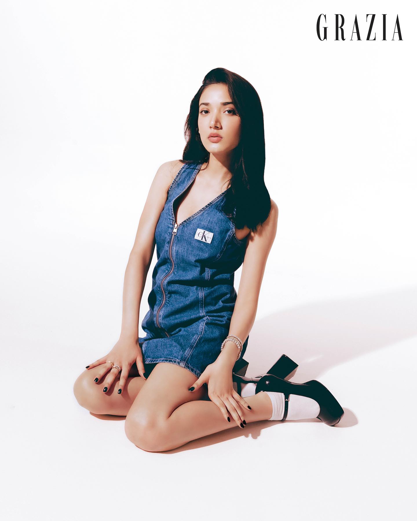 GLM51KHW0AEWCuc?format=jpg&name=large