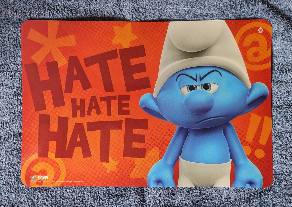 VodkaWick's tweet photo. Set de table - Schtroumpf Hate Hate Hate

#Setdetable #Schtroumpf #Smurf #HateHateHate #IPuffi #Peyo https://t.co/6hA2vN9A1j