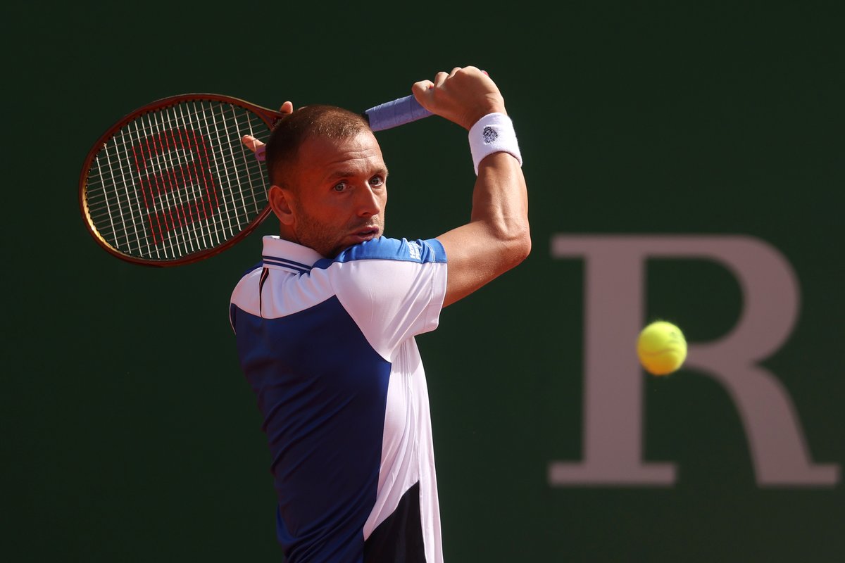 Defeat for Dan Evans in Barcelona Brandon Nakashima wins their first round match 7-6, 6-2 #BackTheBrits 🇬🇧
