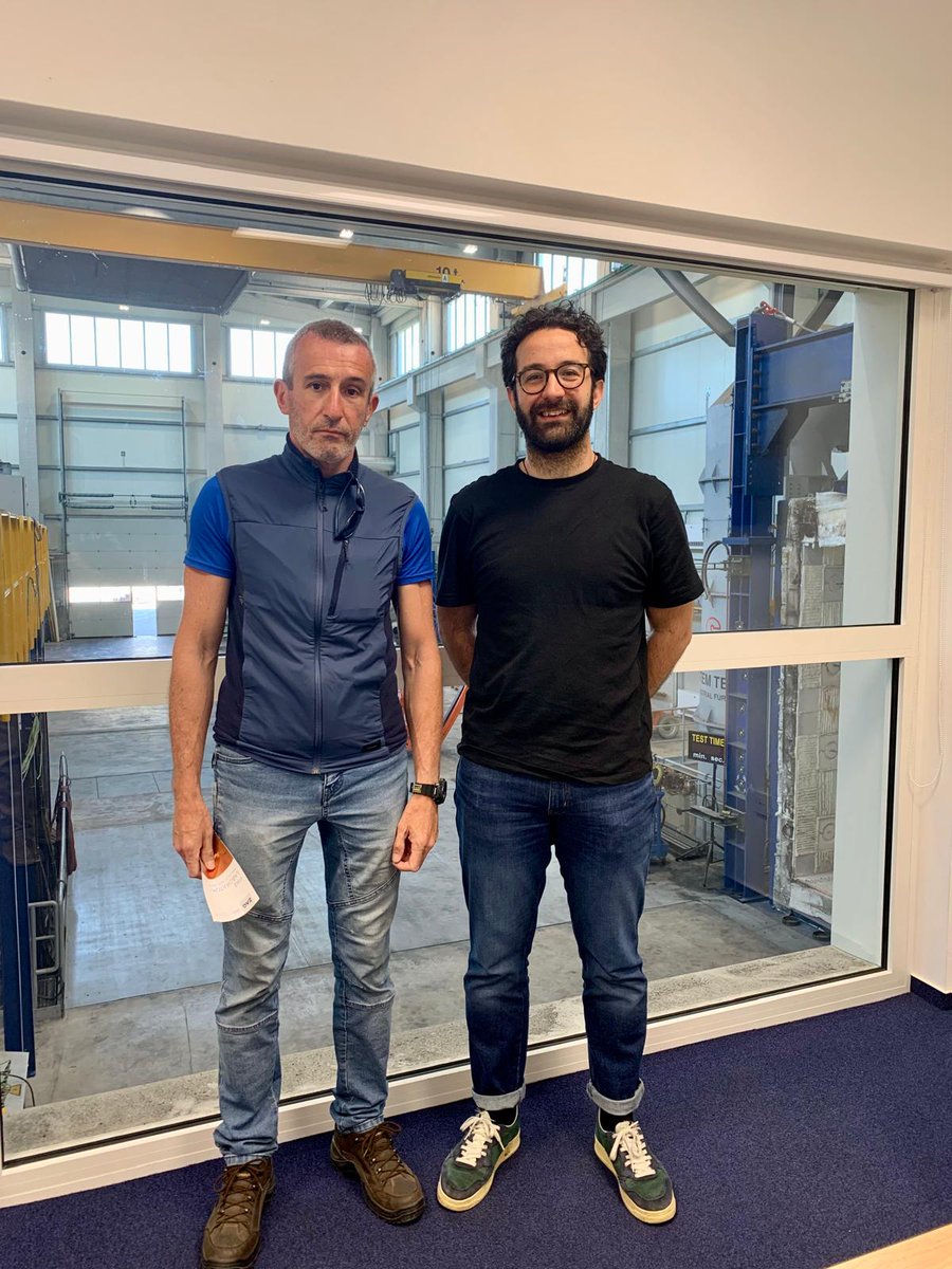 Great to have Giovanni Manzini from @RSEnergetico visiting our #FRISSBE lab! 🌞🔥 We discussed PV panels and fire security, exploring ways to enhance safety in renewable energy installations. #H2020 #PVpanels #FireSecurity