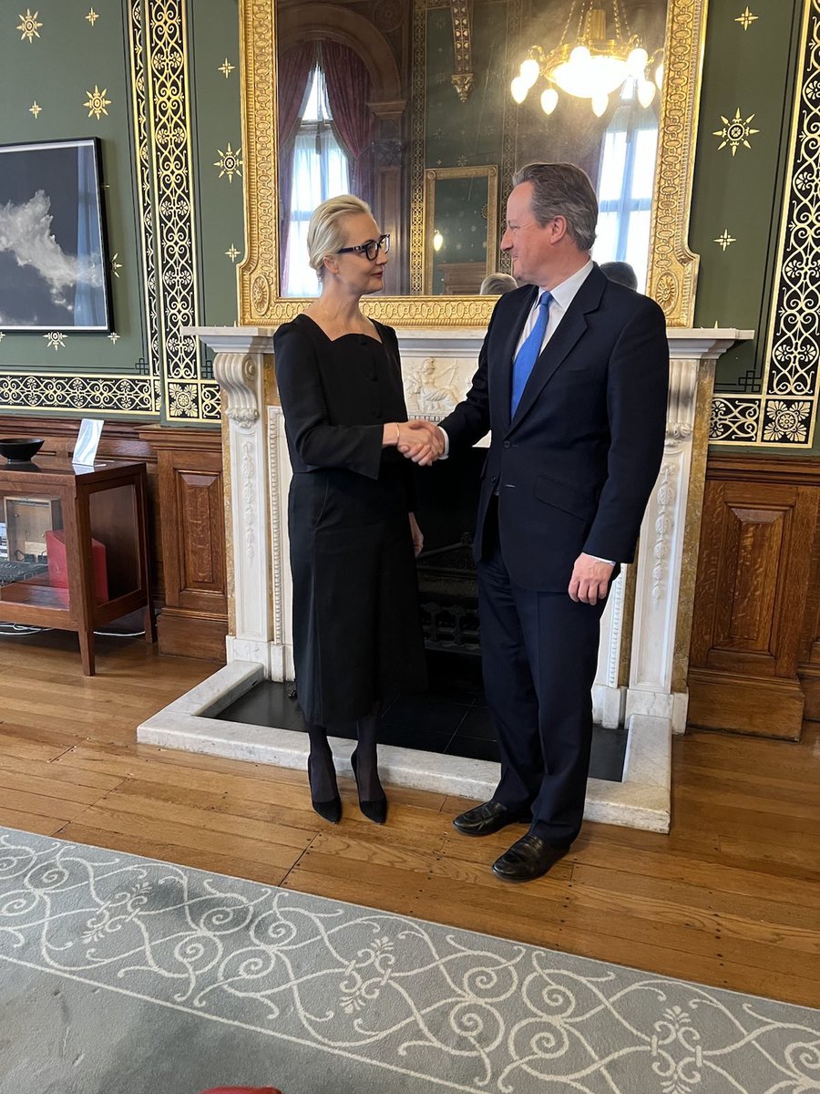 I want to express my gratitude to the Foreign Secretary of the United Kingdom, @David_Cameron, for taking the time to meet with me and my team. Our discussion was extremely productive. It's reassuring to see that the British authorities recognize that Putin is not Russia. The