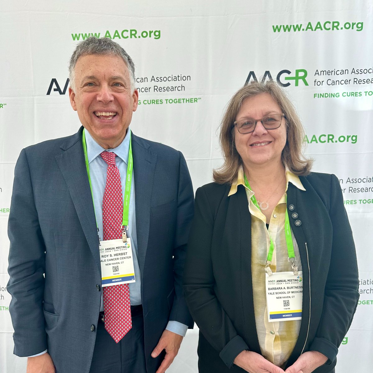 #AACR24 was filled with incredible science from @YaleCancer and @SmilowCancer. Check out our highlights and photo gallery from the meeting 👇 yalecancercenter.org/news-article/y…