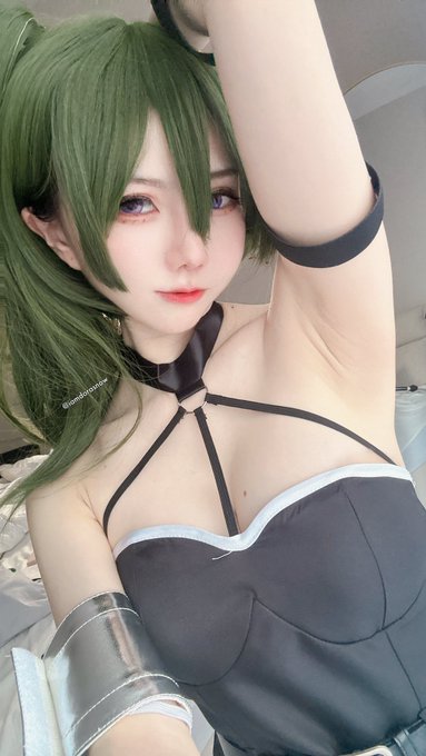 Twitterのコスプレ画像16