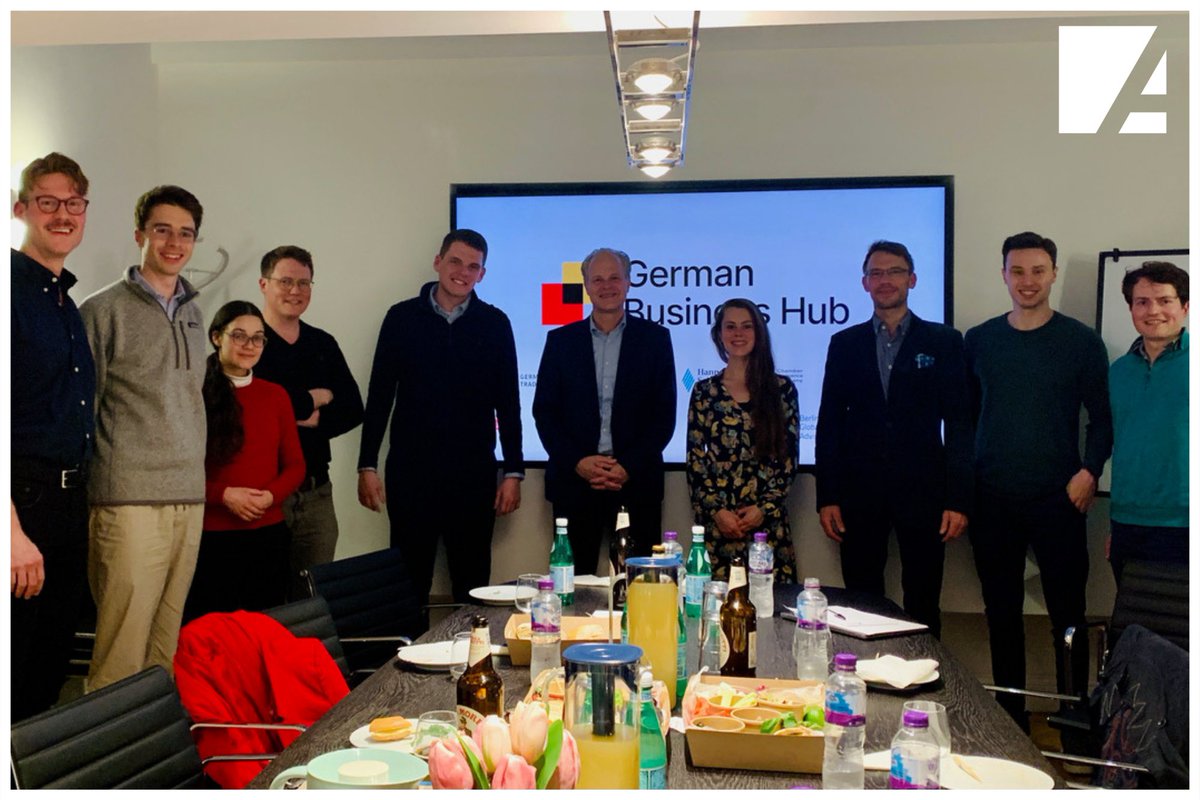 Excited to share that we had the pleasure of hosting former KAS scholarship holders at our London office! Full post here: linkedin.com/feed/update/ur…