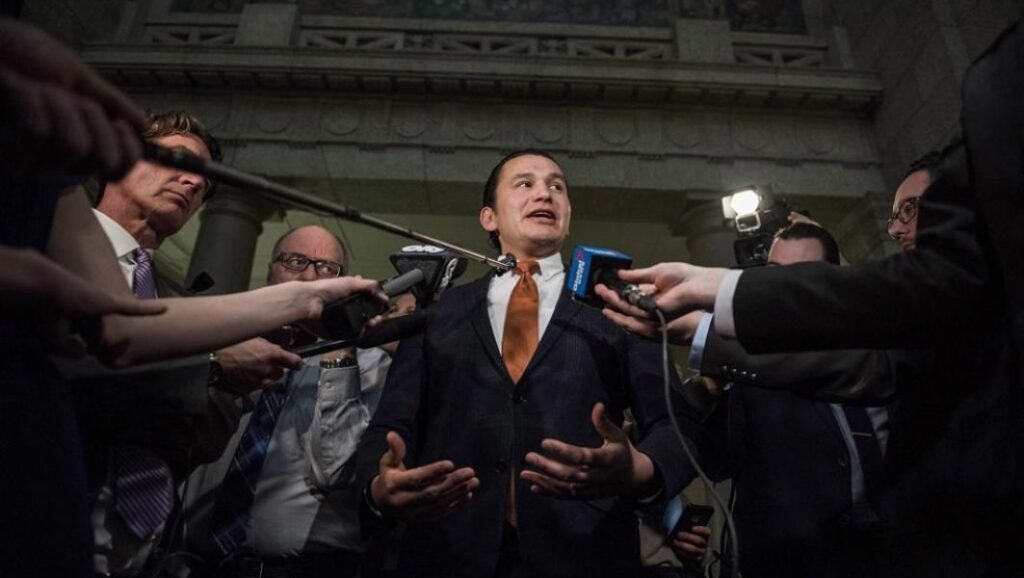 ManitobaPost's tweet photo. Kinew leads trade trip to US. #Manitoba https://t.co/CVWZcu7ktg https://t.co/KYiRH2WuLi