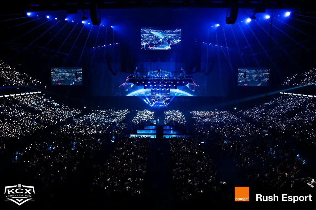 3. Les events Esport En 2016, on vous emmenait en bus Rush Esport à la Dreamhack de Tours. En 2024 (bon ok 2023), on aidait à organiser le plus grand évènement esport français : le #KCX3.