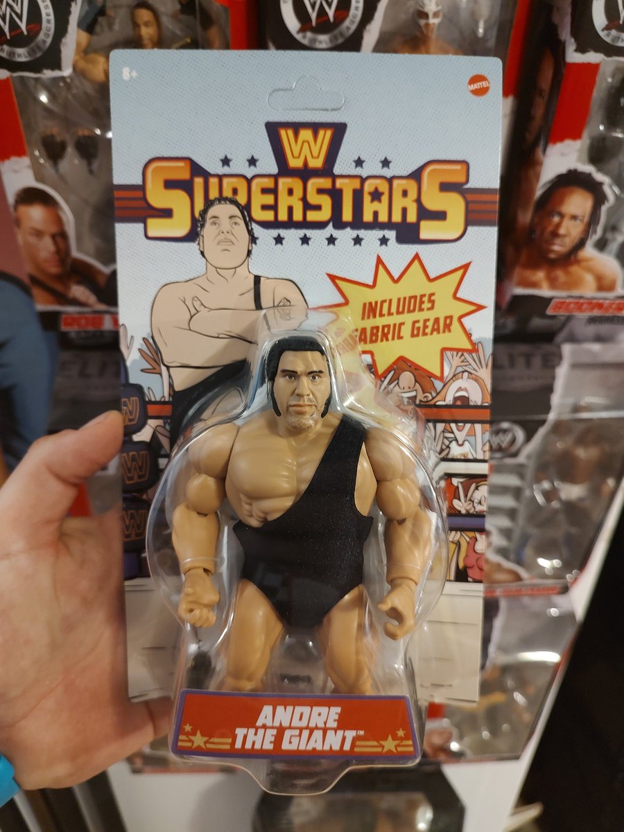 MeanDean1017's tweet photo. Always a good day when you find some WWE Superstars on the pegs that you need for your collection 

#figlife #wwesuperstars #andrethegiant #hulkhogan #mattel #wrestling https://t.co/ASbMuMniy5