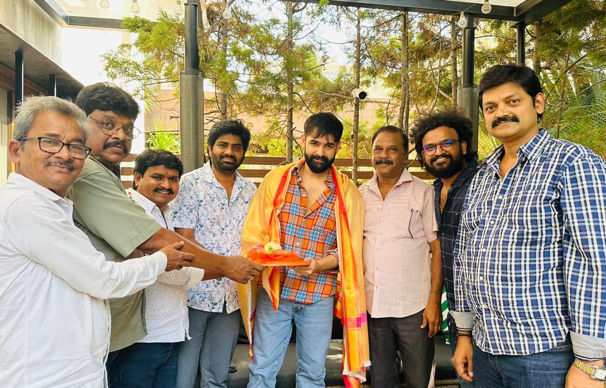 Tollywood Directors Association, Members of #TFDA Met Ustaad ⁦⁦@ramsayz⁩ and Invited him to the “Telugu Film Directors Day” Event on May 4th @ LB Stadium. #RAmPOthineni #RAPO