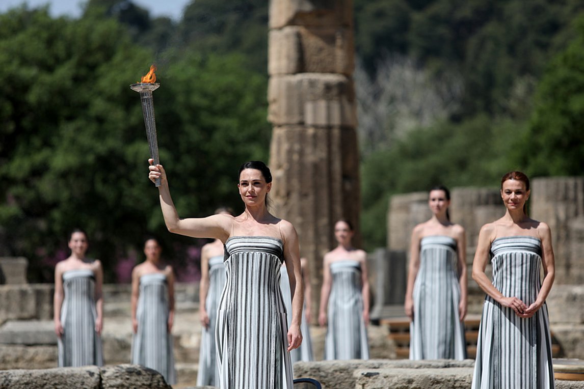 Εντυπωσιακές εικόνες από την πρόβα της τελετής αφής της ολυμπιακής φλόγας