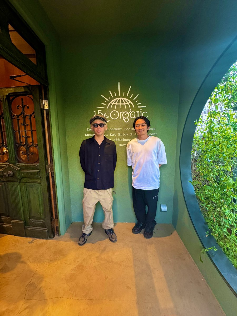 15e_organic's tweet photo. 自分達や関わる人、来店してくれる人、大切な人、皆様の健康を心から願います😊
その健康の少しでも力になれ��ように日々フィフティーンオーガニックをアップデートしていきます🌸毎日たくさんのご来店心から感謝致します。
#フィフティーンオーガニック
#15e_organic
#オーガニック
#organic
#表参道 https://t.co/kO1n4vRl4Y