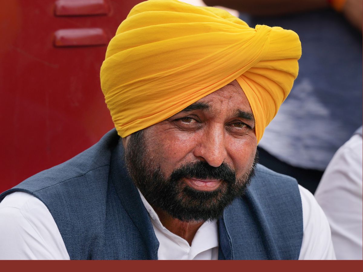 Breaking News🔥

#Punjab CM BHAGWANT MANN in TIHAR JAIL...
.
.
.
.
to meet Arvind Kejriwal!😂

What did you think? He is arrested? No! He won't be! Afterall, HE gave in K-Terr0ri$t Amritpal Singh to HM .@AmitShah Ji, after which NIA jumped into action & downfall of सड़ जी