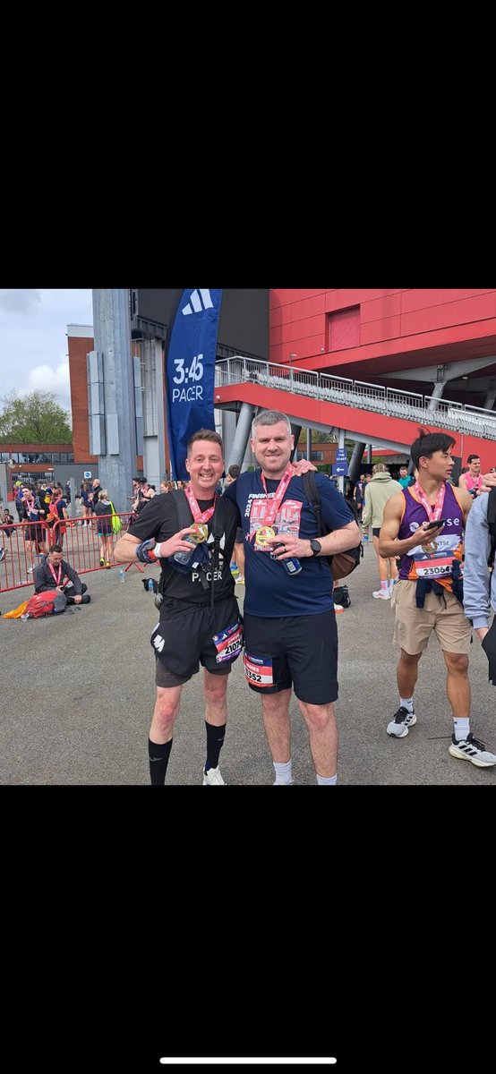 Marathon 138 and on 3:45 pacing duties. 3:44:16
Cracking day with a large group following us, great to see so many get their goal time. Well done everyone it was an amazing day.
Big thanks to <a href="/gdixon61/">Gary Dixon</a>  for organising again 👏👏👏#ManchesterMarathon <a href="/Marathon_Mcr/">Manchester Marathon</a>