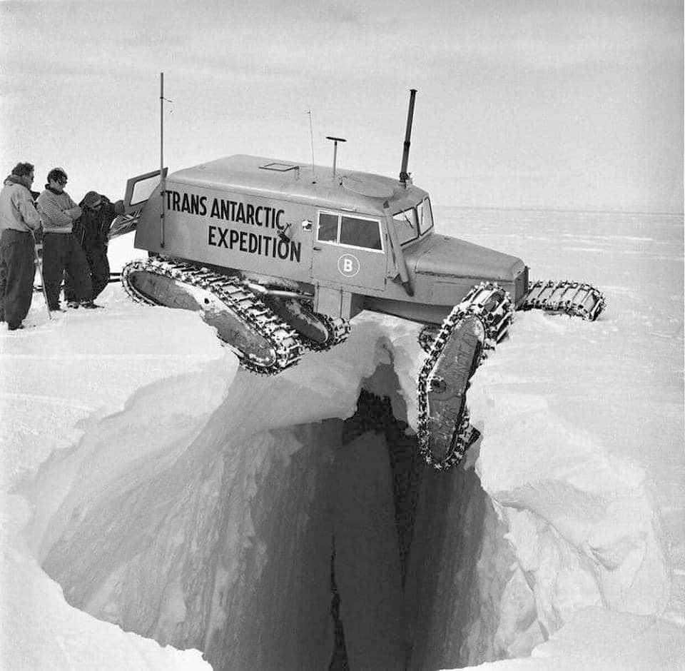 The 1957 Commonwealth Trans-Antarctic Expedition experiences technical difficulties.