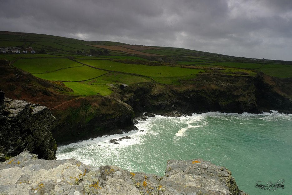 A very windy walk along the coast at Boscastle on last Saturday afternoon #cornwall #coastalphotography