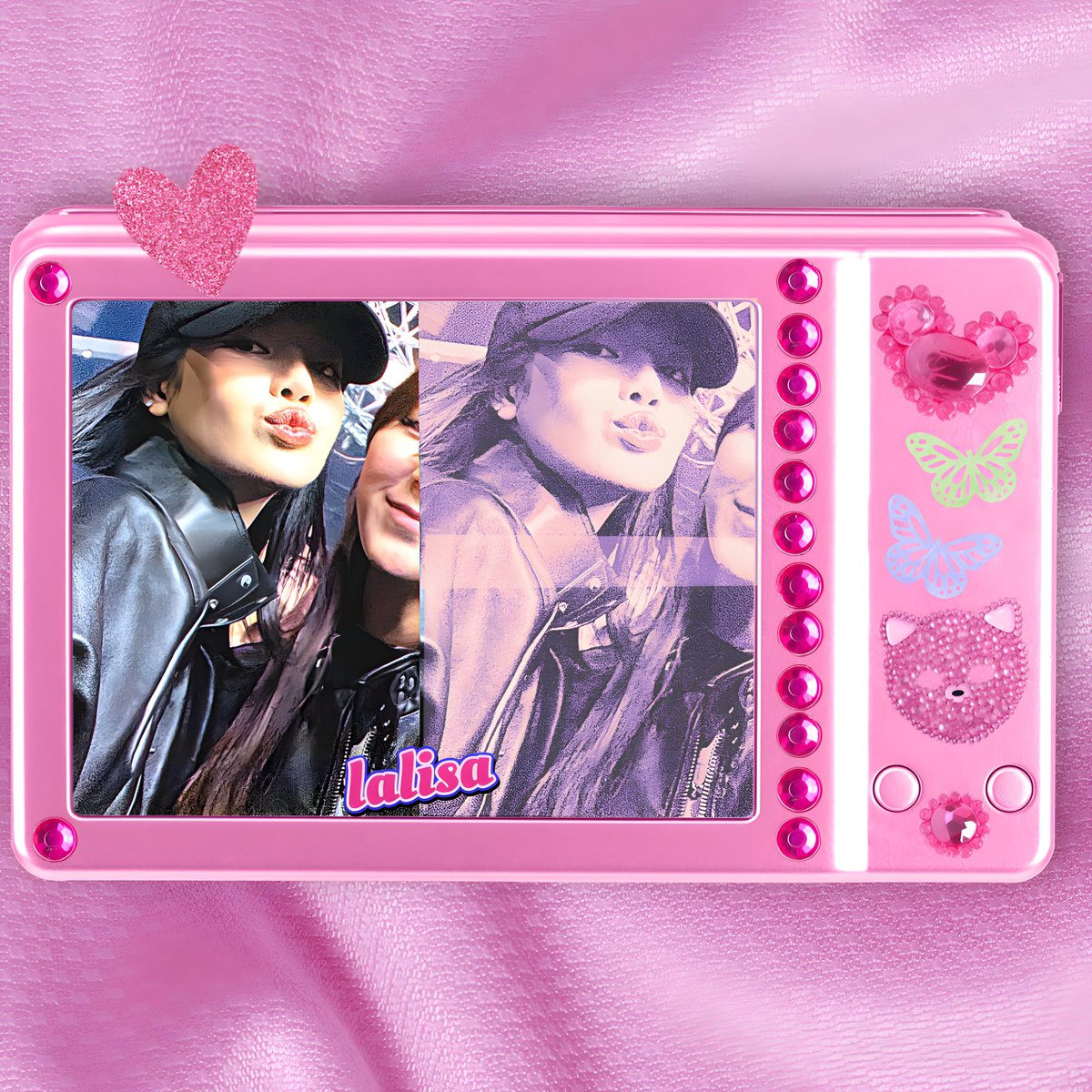lisatinypics's tweet photo. 𐦍༘⋆ https://t.co/ko96GhZ8E0