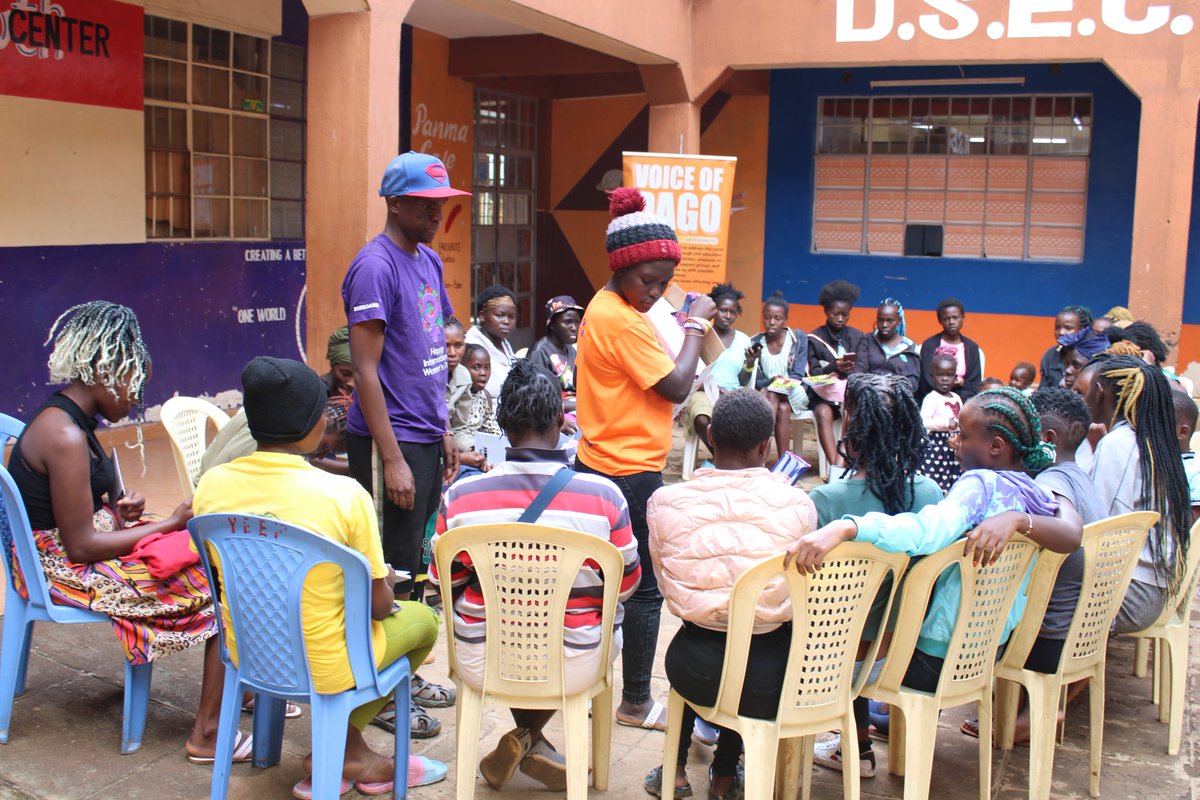 We are very excited to continue with Wezesha youngmothers program Last week voice of Dagoretti did community outreach the aim of the activity was to create awareness on Gender based violence we also discussed about financial literacy @ahfkenya @KenyaYwca @shesthefirst @siasaplace