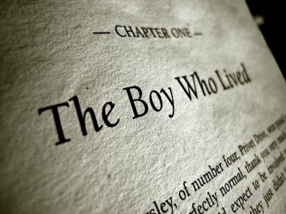 TheDailyHPotter's tweet photo. The boy who lived 📚 https://t.co/fQzA9mXmIW