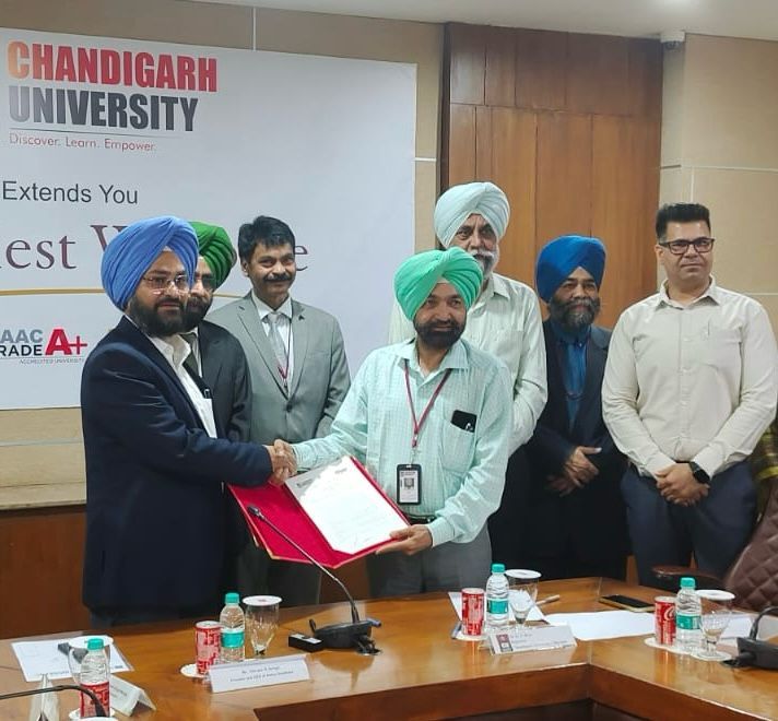 Big News!
With a vision to equip students & professionals with the knowledge and expertise of the blockchain industry, the leading organization, @antiersolutions, with its L&D team, @asb_courses, has joined hands with @Chandigarh_uni!

#ASB #AntierSolutions #ChandigarhUniversity