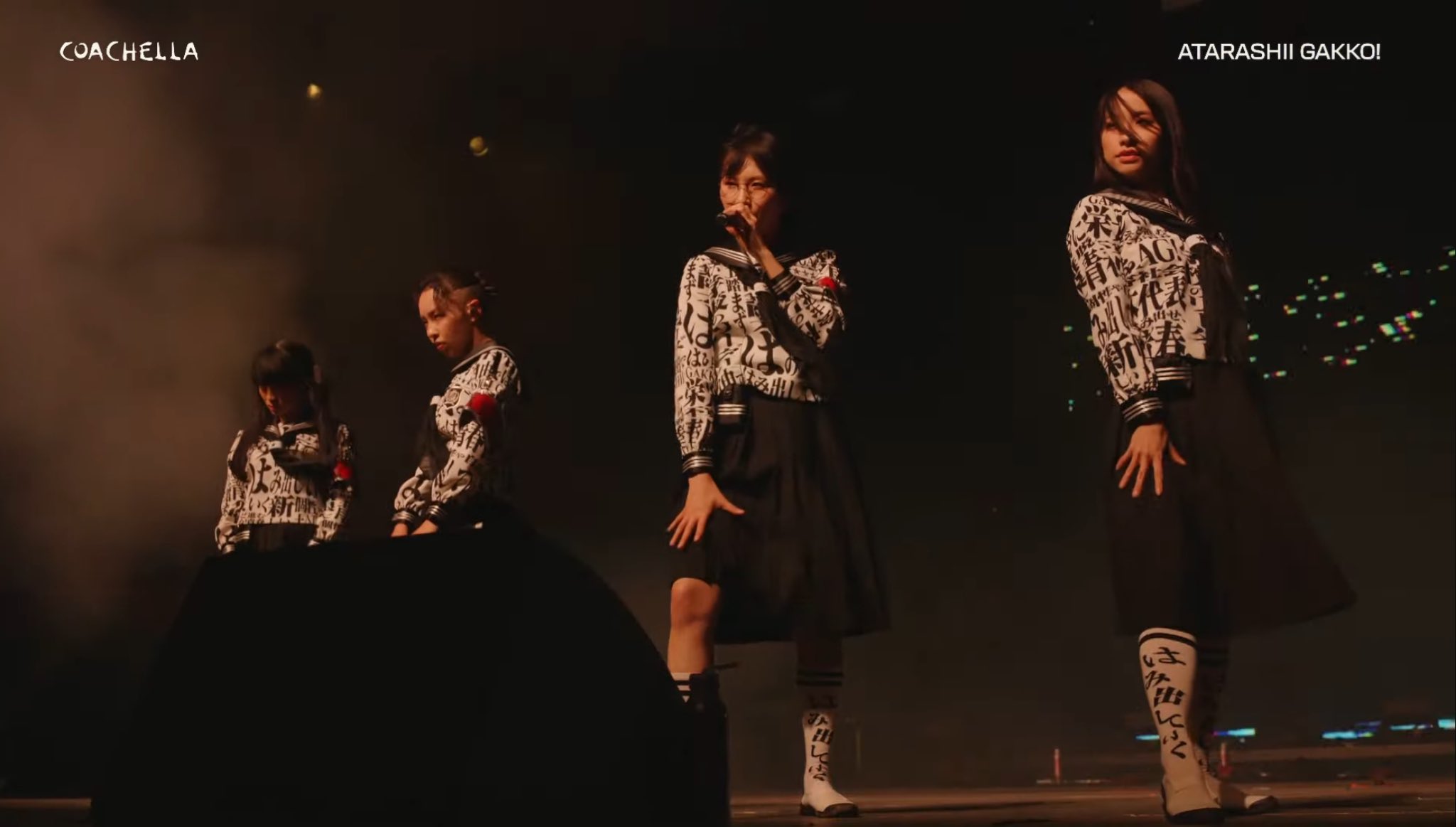 GLME6yhbYAAm53N?format=jpg&name=large