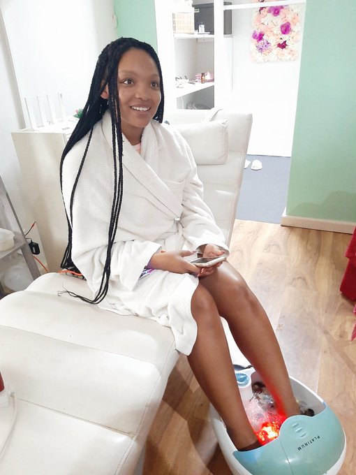 Express facial and foot soak  0633774121 https://t.co/bhT6jkpMy4<a href="/tag/bubblysodela"class="tags"><span>#bubblysodela</span></a><a href="/tag/thisbodyworksforme"class="tags"><span>#thisbodyworksforme</span></a><a href="/tag/sama28"class="tags"><span>#sama28</span></a>