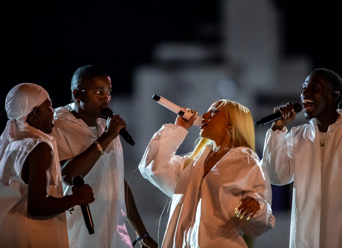 .@DojaCat performing at #Coachella Weekend 1