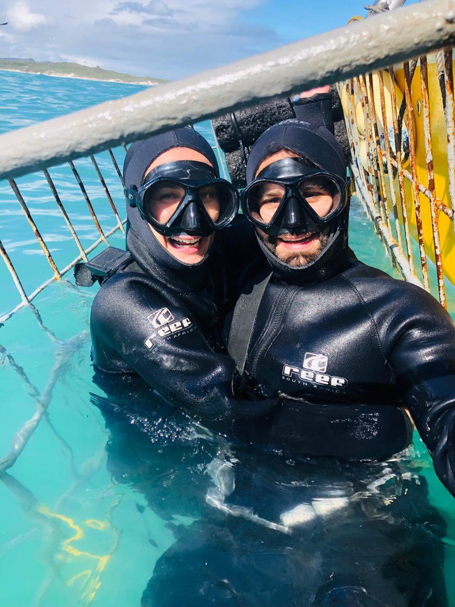 Core memory unlocked! 😎 There’s nothing quite like being in the cage with your loved ones, experiencing the beauty of nature up close. 🦈🌊

Make your booking today! Contact +27 76 245 5880 or email bookings@whitesharkprojects.co.za 🥳

#whitesharkprojects #sharkcagediving