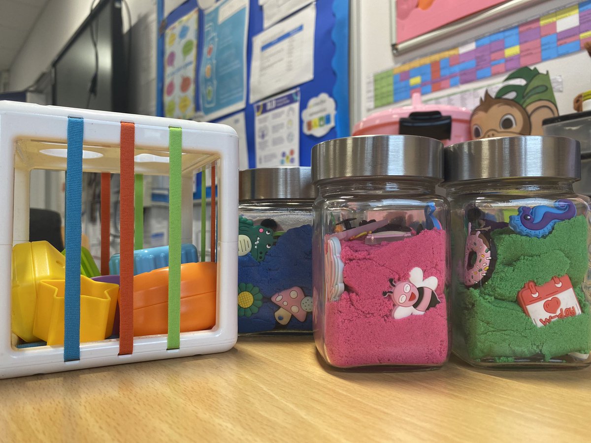 Megan7138374806's tweet photo. This term we will be trying a more sensory and hands on approach for our word finding interventions. #speechandlanguage #SEN #wordfinding https://t.co/XnJOSpWQPv