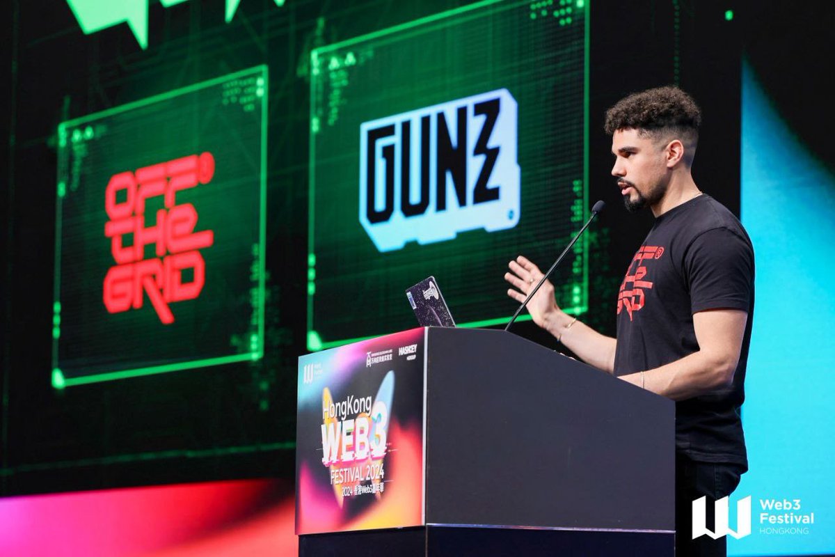 0xCrabLegs's tweet photo. It was incredible speaking at @festival_web3 in Hong Kong 🇭🇰 

With #Web3 gaming emerging as a feasible way to onboard (dare I say) a billion users, we are bullish about the future and are leading the charge at @GunzillaGames 🔥 https://t.co/MBmhPvmsE0