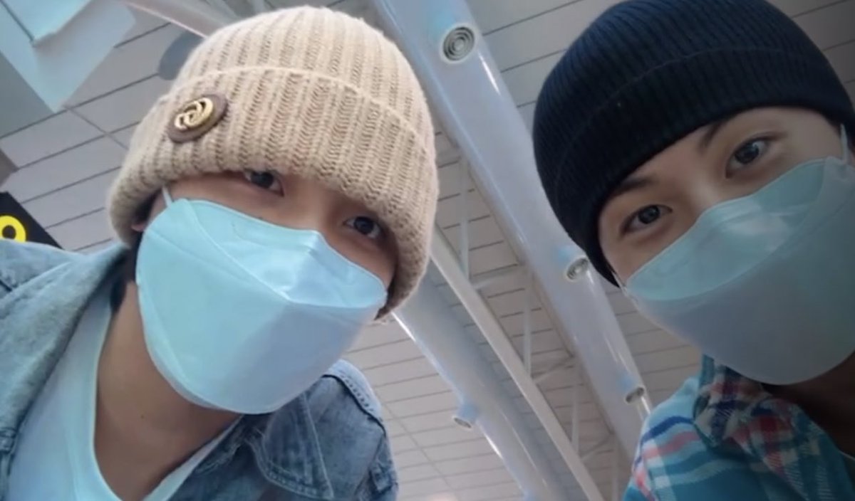 onziguin's tweet photo. 와중에 
귀여워 ... https://t.co/B1pvw14qJU