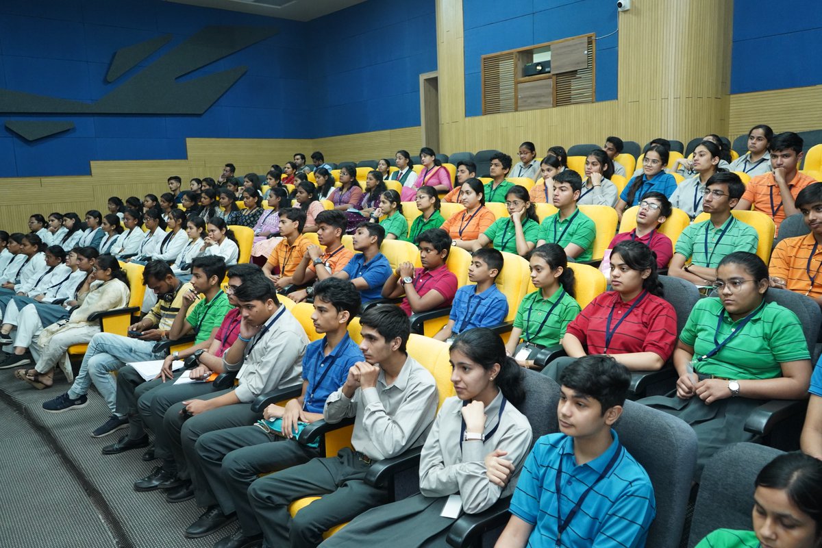 TEDxChoithram's tweet photo. Choithram School Hosts TEDx Event On The Theme ‘The Phoenix Effect' Choithram School, Manik Bagh  proudly hosted TEDxChoithramSchoolIndore, under license from TED, USA on April 13, 2024 being the first school in the city to host the event the fifth time. https://t.co/s4dGZmqg9y