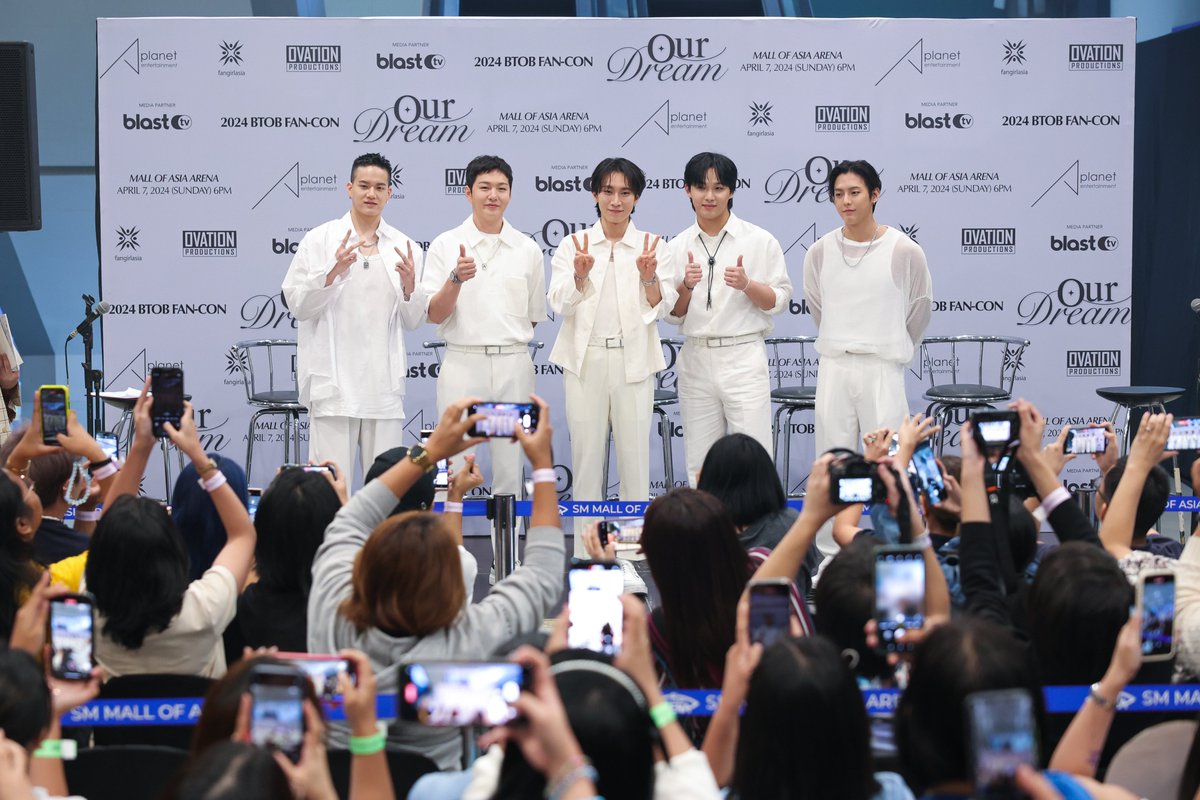 ovationprod's tweet photo. Let's look back to some of our favorite moments from the 2024 BTOB Fan-Con Our Dream in Manila! 💙

Photo Credits: Manuel Chua 

#BTOB_OurDream_Manila https://t.co/K1hiCAgcYm