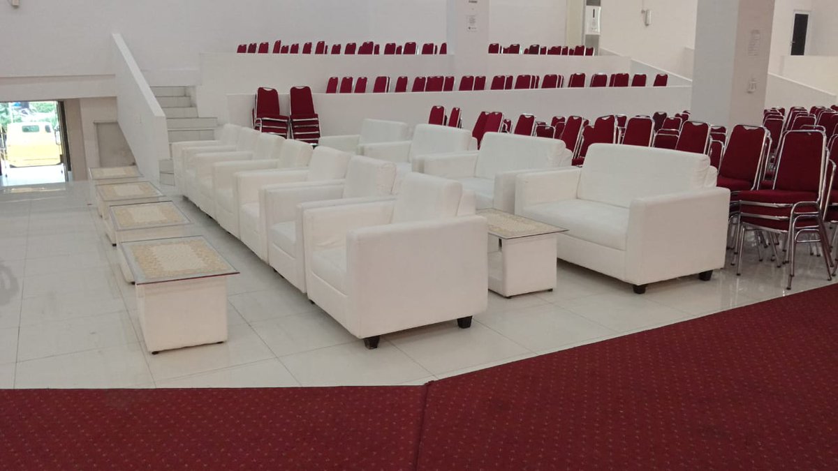 suryajayaevent1's tweet image. MENYEWAKAN SOFA KOTAK MINIMALIS SIAP KIRIM AREA BEKASI TIMUR. 

Untuk infomasi lebih lanjut bisa nomor dibawah ini via wa atau sms : 082181181975 ( mita ) 081317490812 ( dimas )
#sewasofa #sofakotak