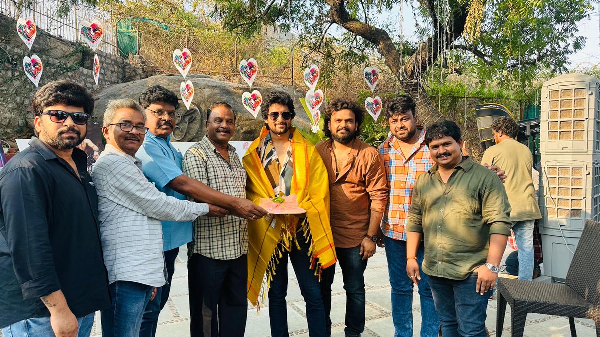 Tollywood Directors Association, Members of #TFDA Met Natural Star ⭐ @NameisNani and Invited him to the “Telugu Film Directors Day” Event on May 4th @ LB Stadium, #Nani garu also agreed to attend event.