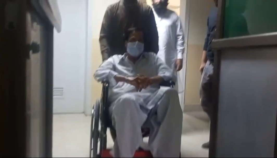 One of the neglected loyal leaders, who left his family and party to stand with Imran Khan and PTI, is admitted in P.I.M.S. Hospital. He is paying the price of loyalty. Yet, Leaders in PTI can't spare him a visit to the hospital. @sherafzalmarwat @PTIofficial #PTI_Folllowers